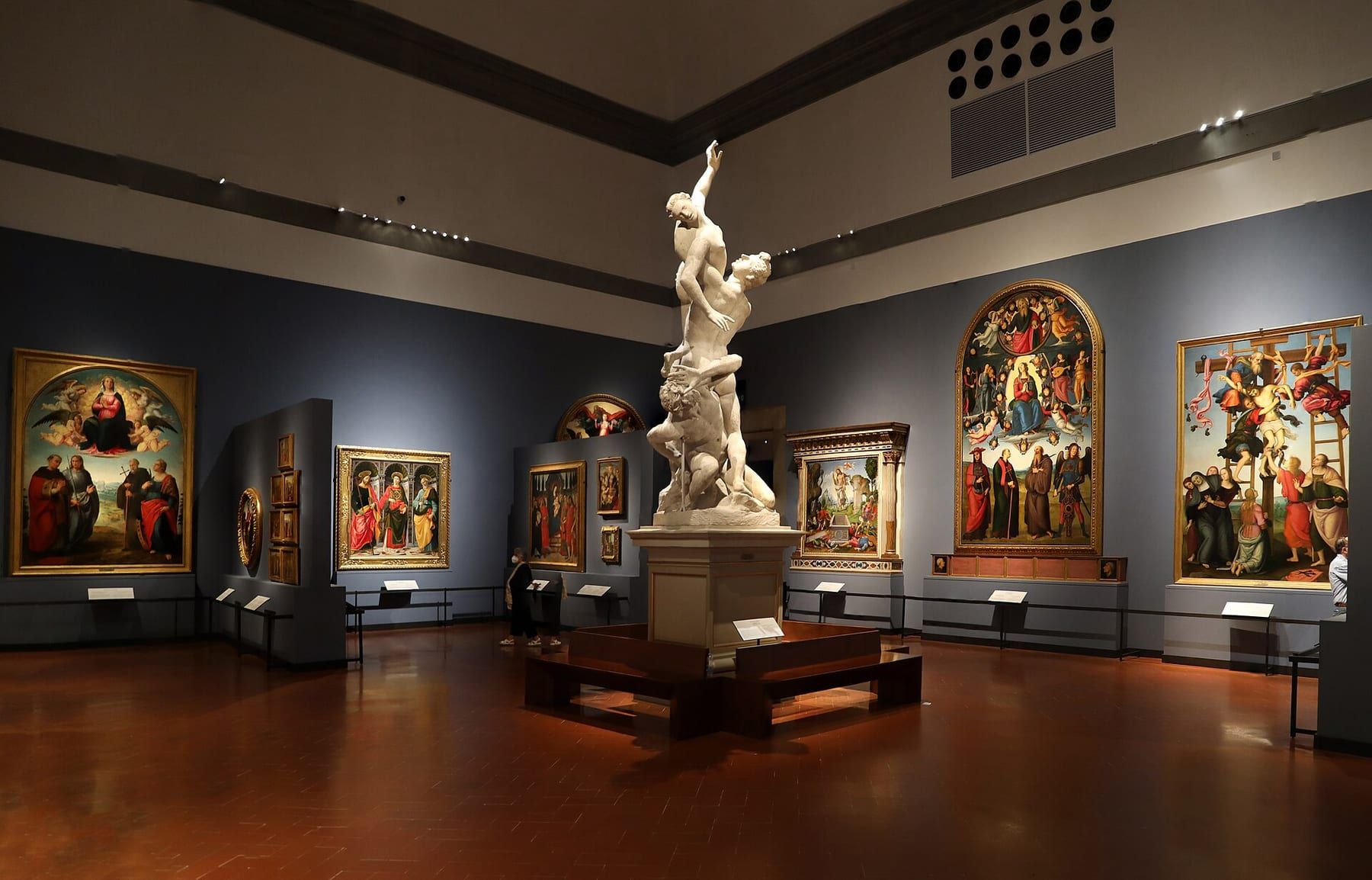 La galleria dei Prigioni che porta alla Tribuna del David